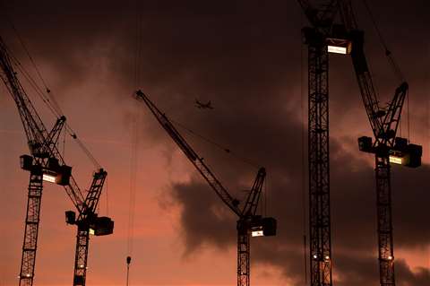 Londres tiene como objetivo reducir las emisiones de sitios de construcción a cero para 2040.