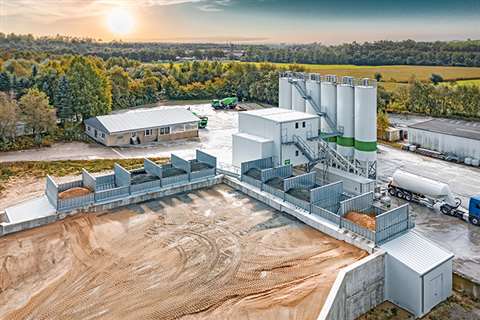 Dúo potente la planta de hormigón doble Betomix ofrece un rendimiento de hasta 230 m³ por hora.