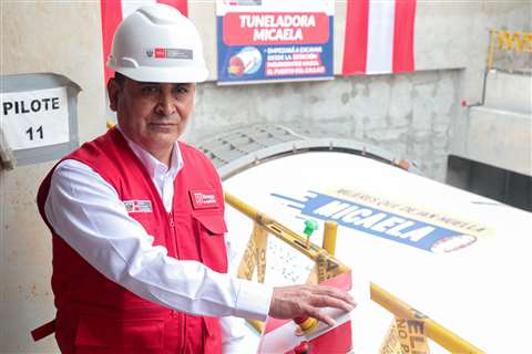 Richard Tineo Quispe, ministro de Transportes y Comunicaciones de Perú