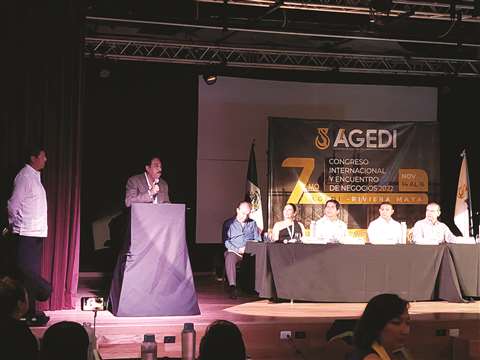 Fernando Bravo, presidente de Agedi, abrió el encuentro refiriéndose a los logros de la asociación.