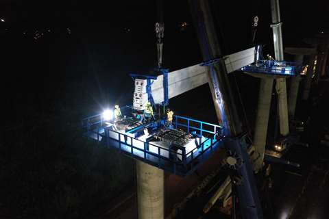 En septiembre se izó la primera viga de rodaje en el viaducto de la Línea 3 del Metro de Panamá